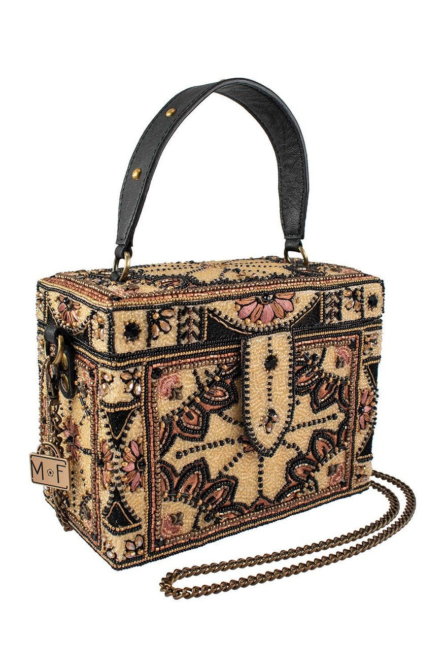 Come Close Top Handle Box Bag