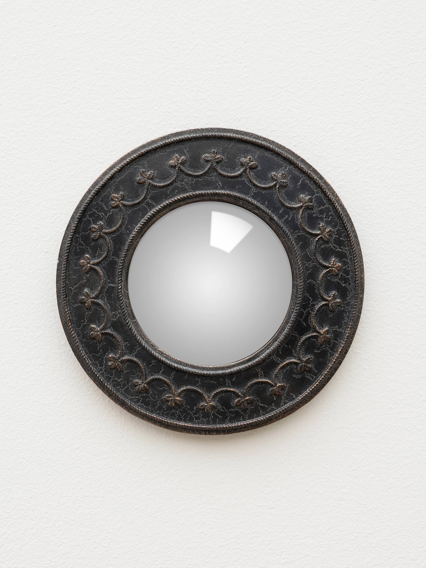 Small convex mirror flower guarland