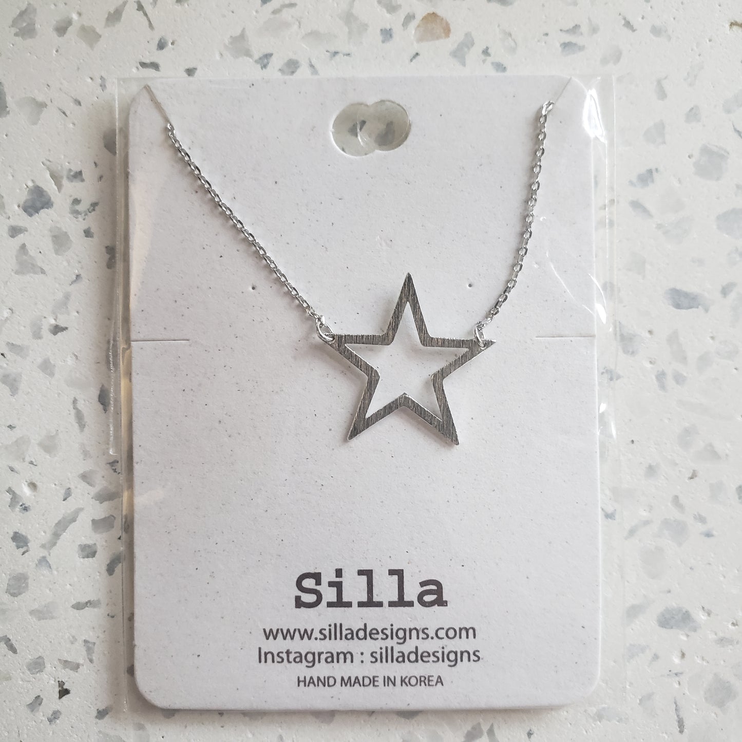 Star Outline Necklace
