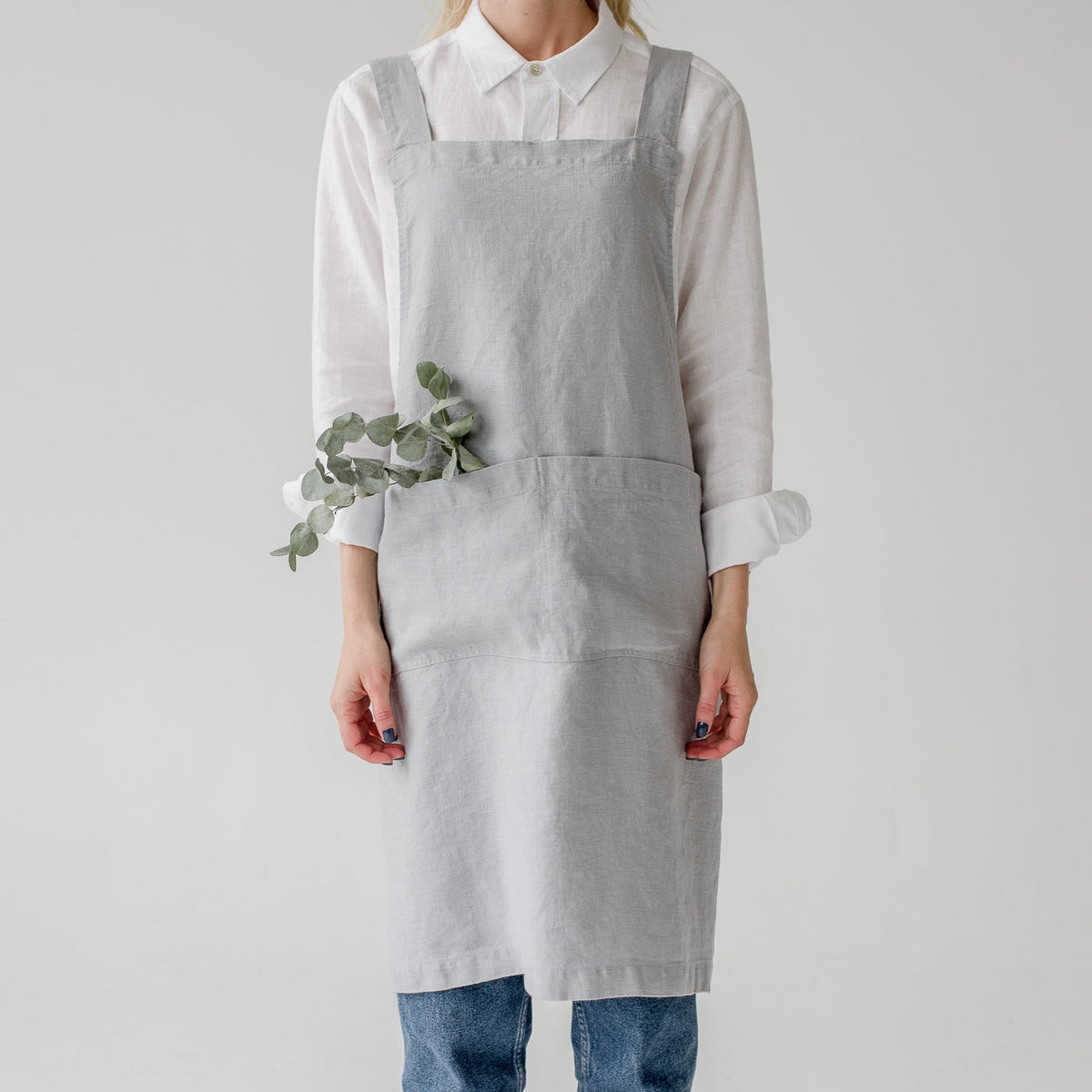 Crossback Apron - Light Grey