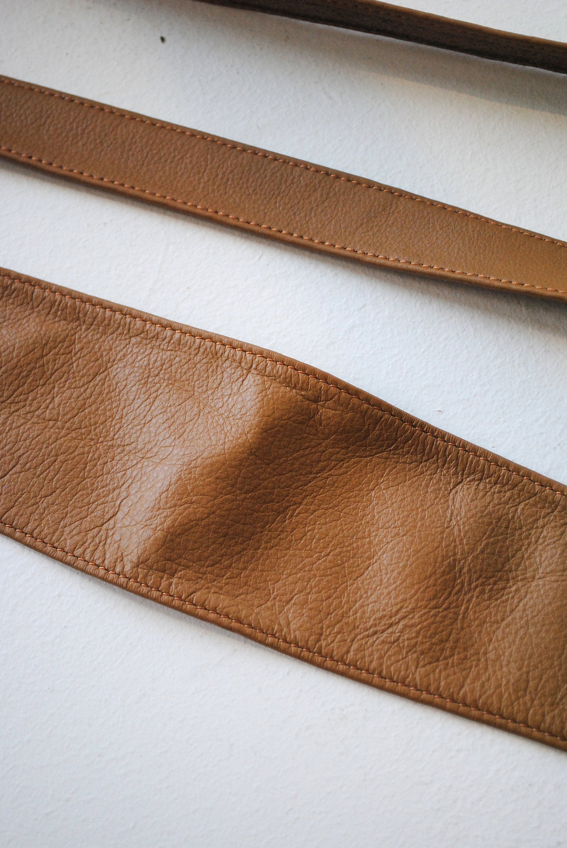 Wide Leather Tie Belt
