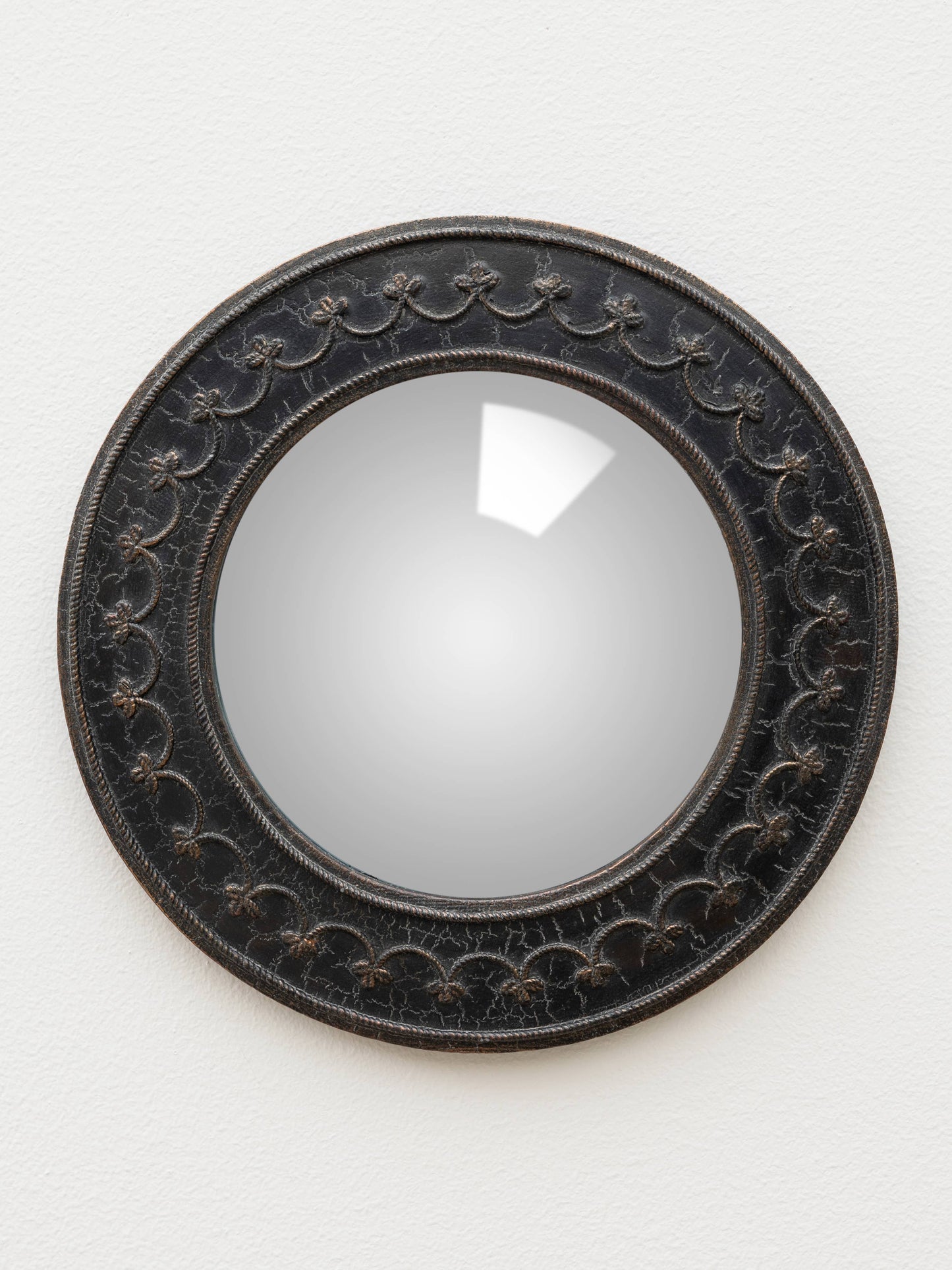 Convex mirror flower guarland