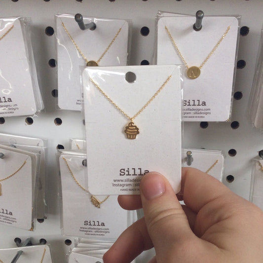 Cupcake Necklace