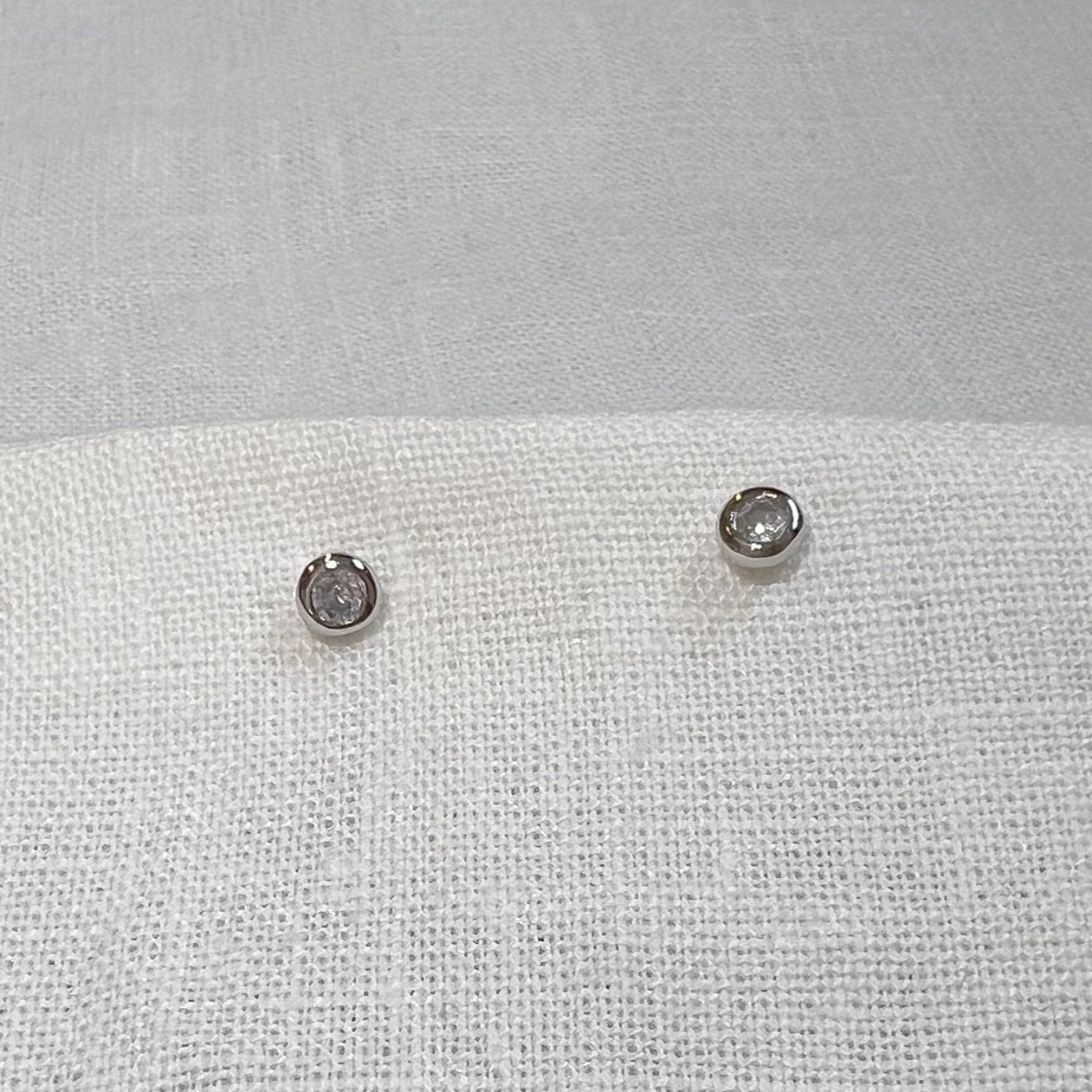 The Allis Stud Earring