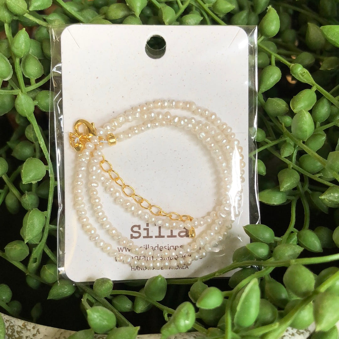 Deja Vu Pearl Necklace