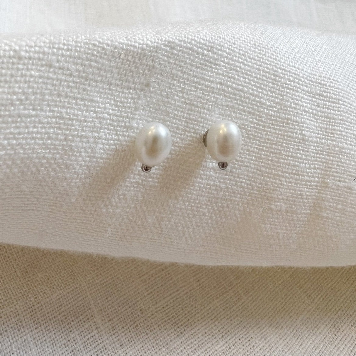 Helia Earrings