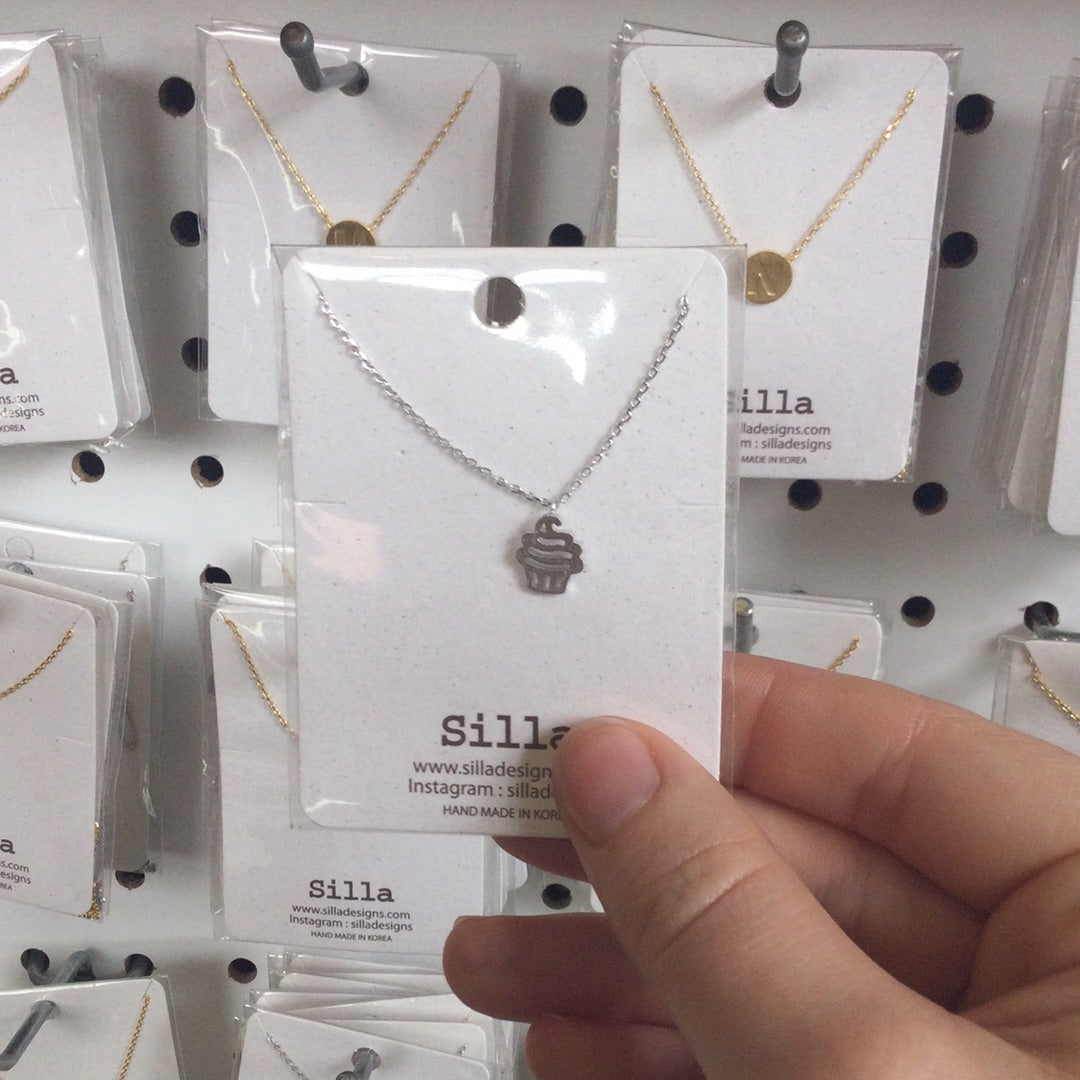 Cupcake Necklace