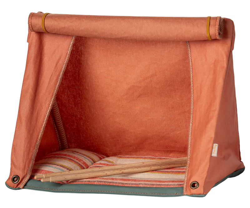 Happy Camper Mouse Tent