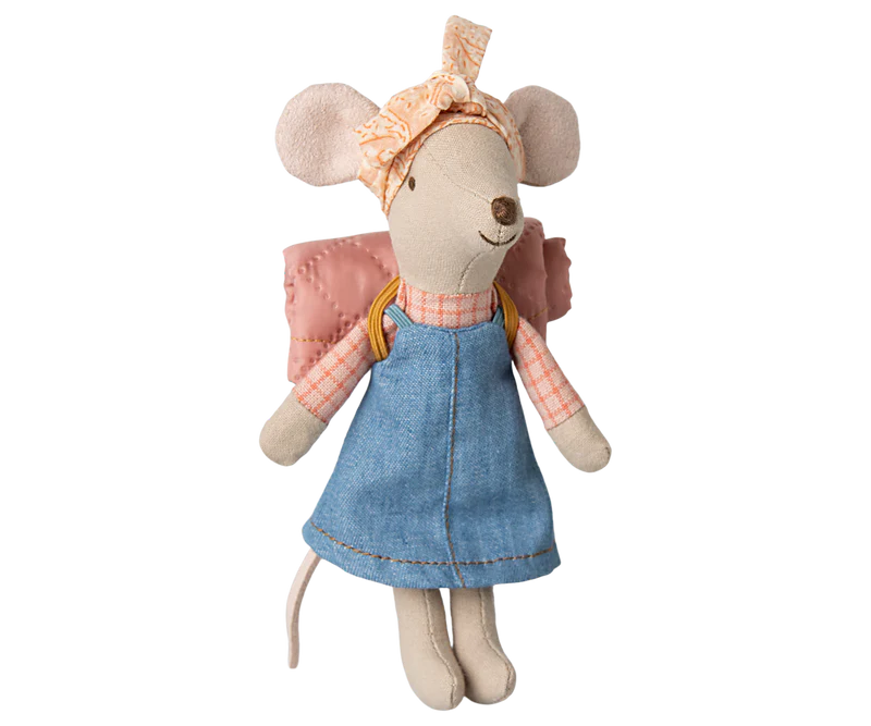 Big Sister Hiker Mouse