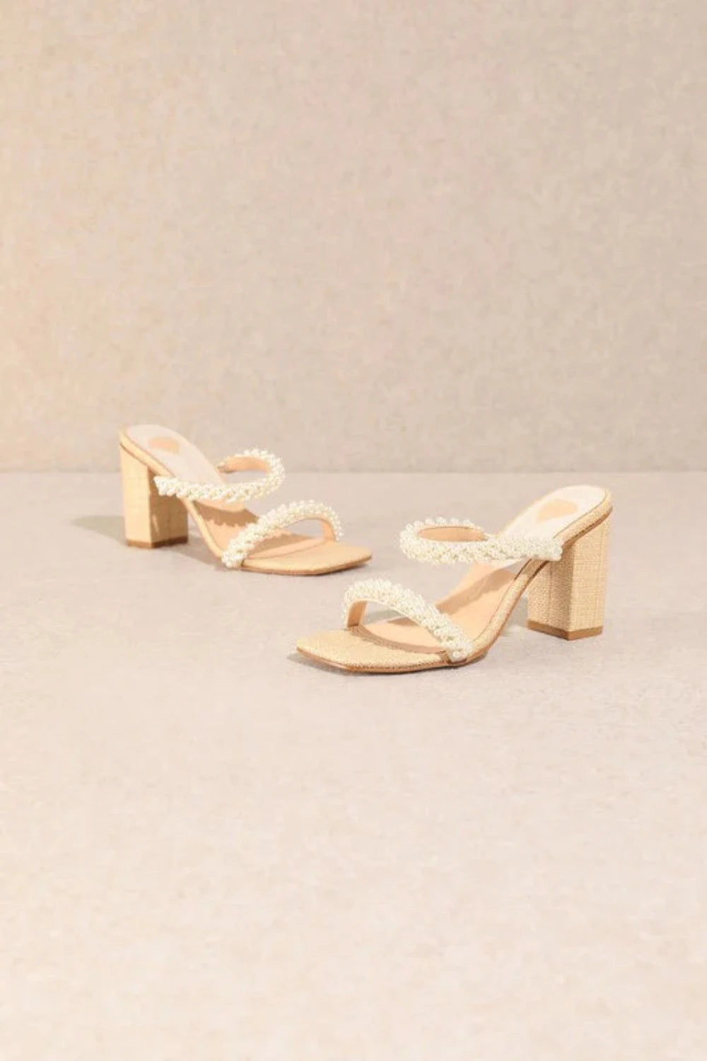 ARIEL Pearl High Heels | Off-White