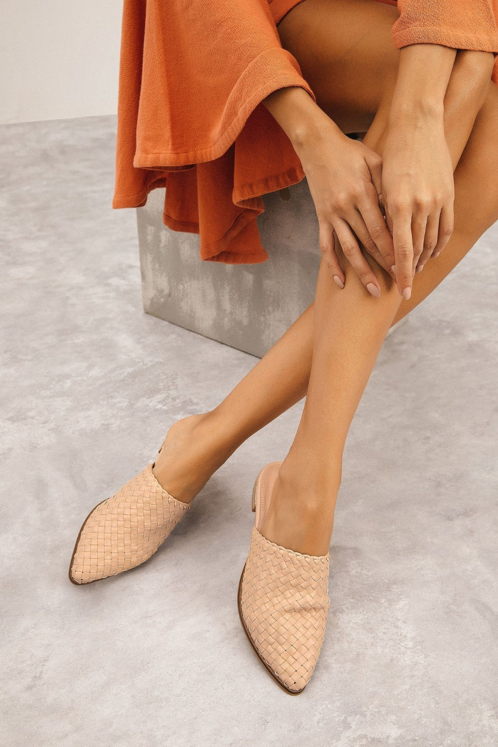 ALICE Pointed Leather Mules | Nude Pink