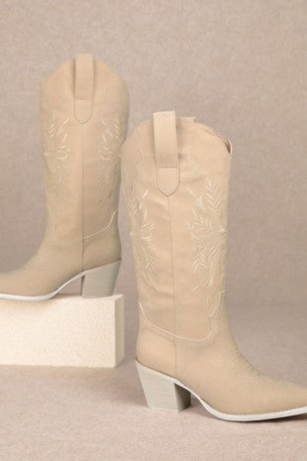 FLORA Cowboy Boots | Beige