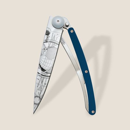 Deejo 37g Blue aluminum / Globe Trotter