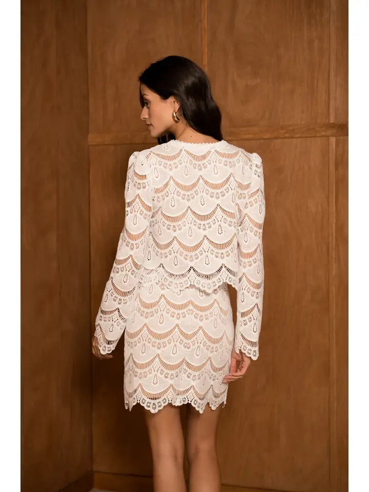 Two-Tone Guipure Lace Vest Jacket