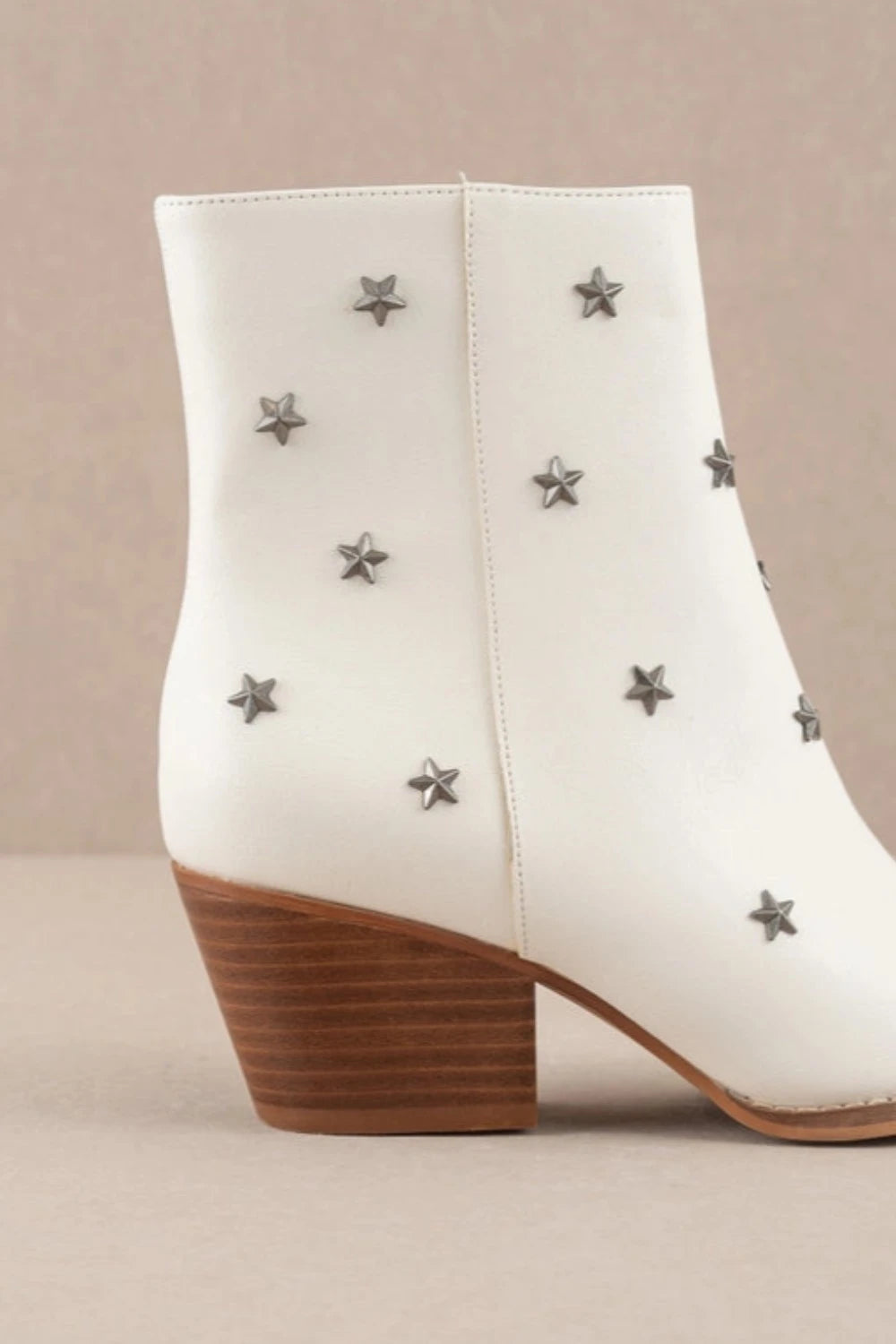 THE IVANNA Metal Star Studded Boots | White