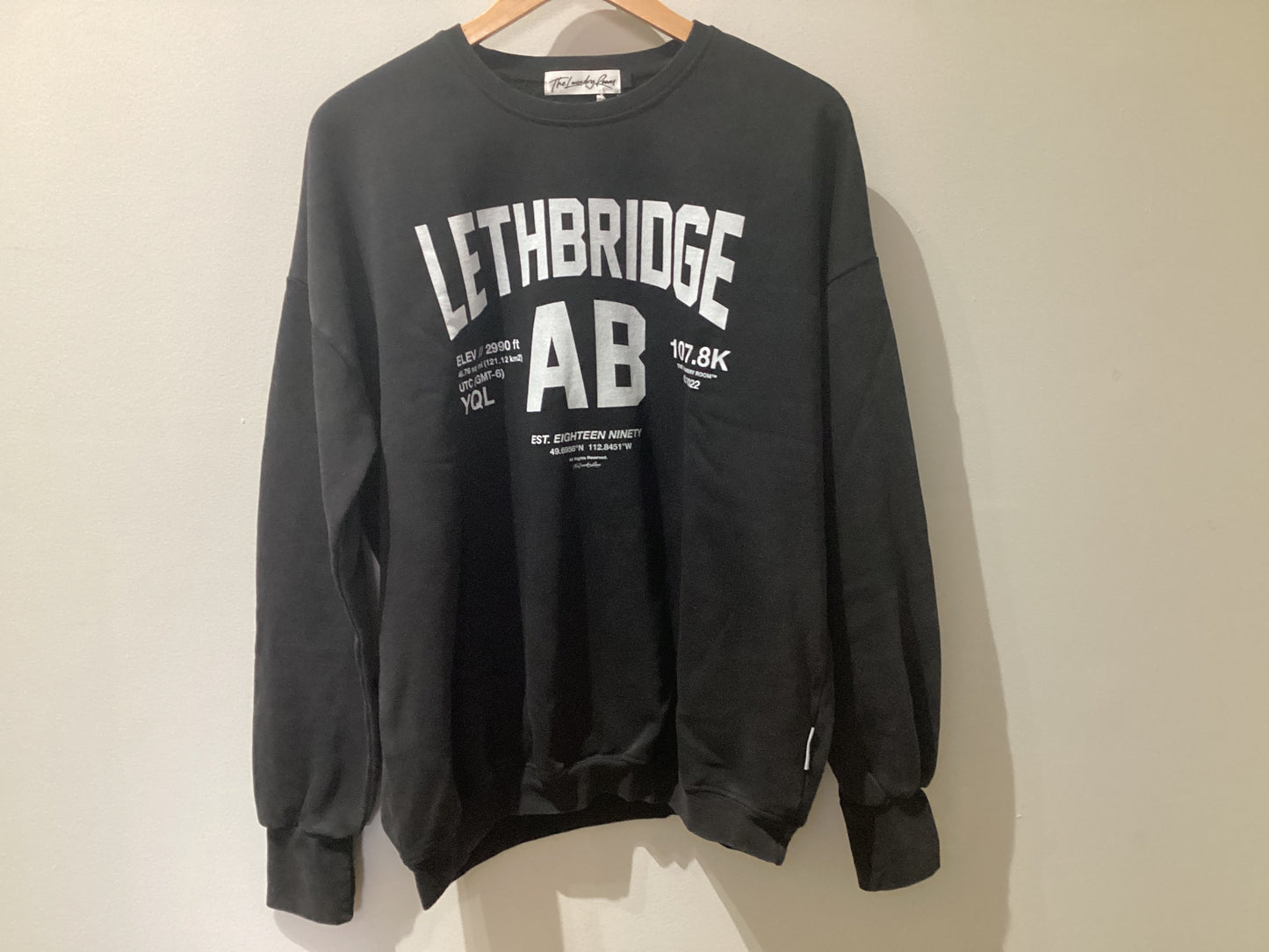 Lethbridge Sweatshirt - Black and White