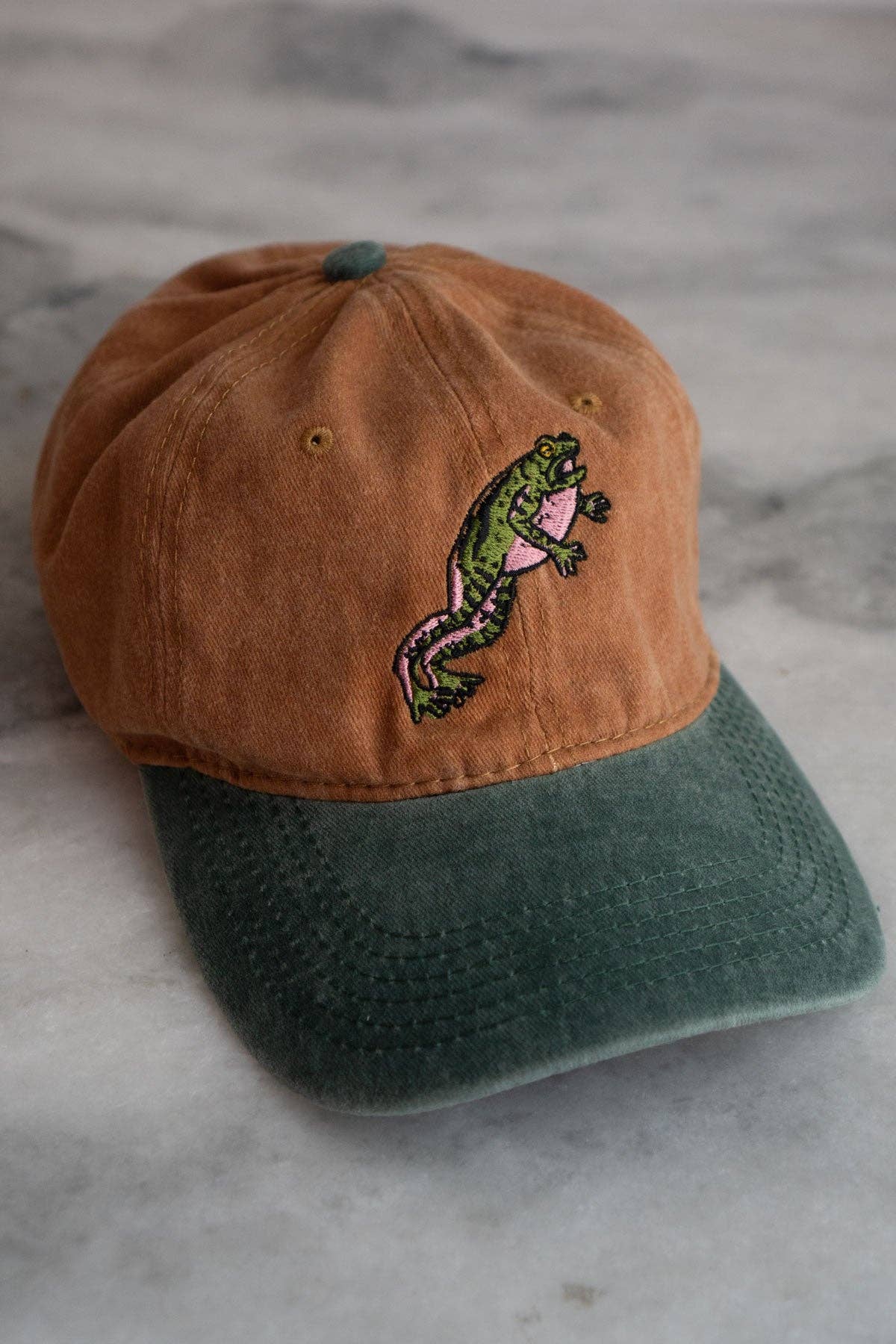 Jumpy Two-Tone Dad Hat