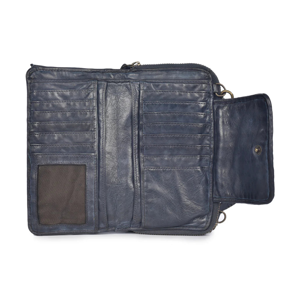 LUSSO Washed Leather Wallet