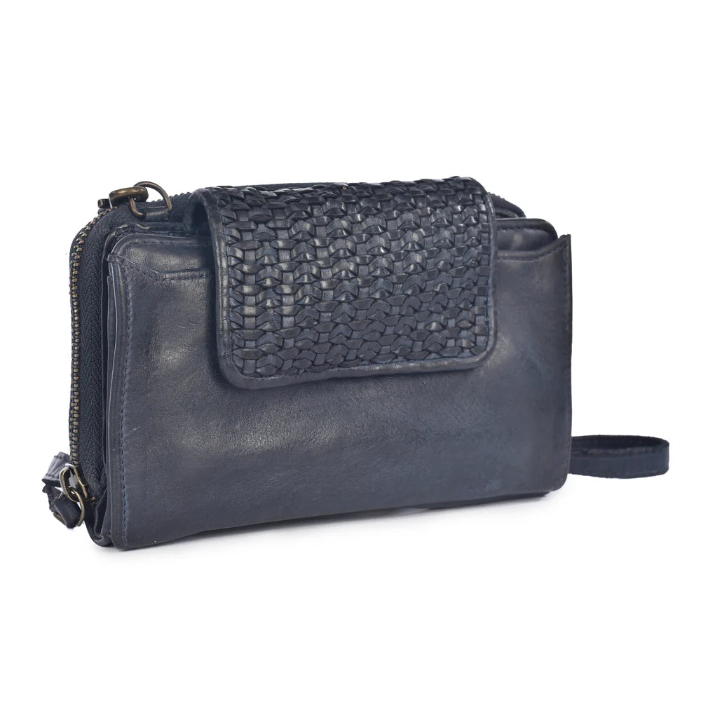 LUSSO Washed Leather Wallet