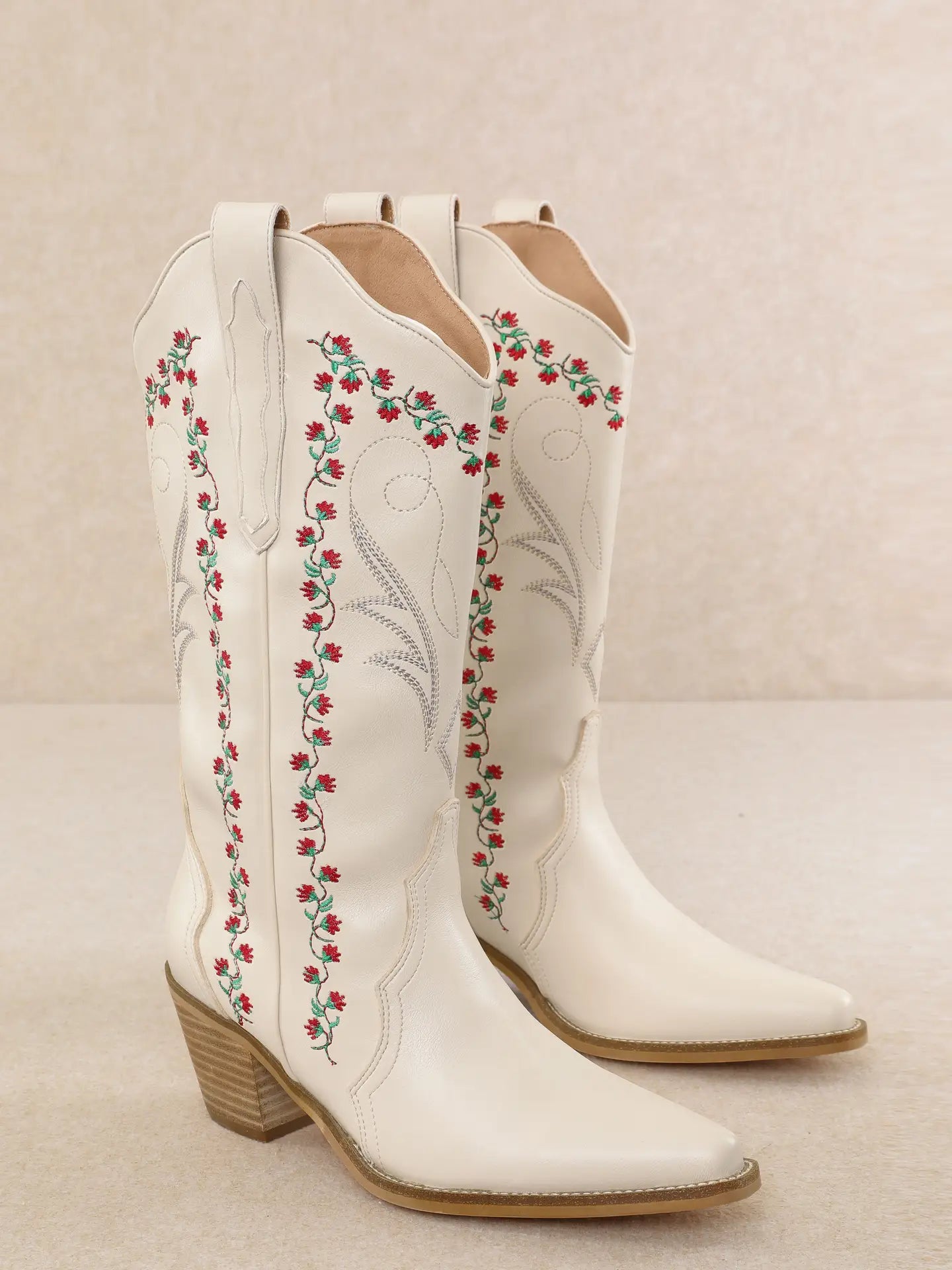 VINE Cowboy Boots | White