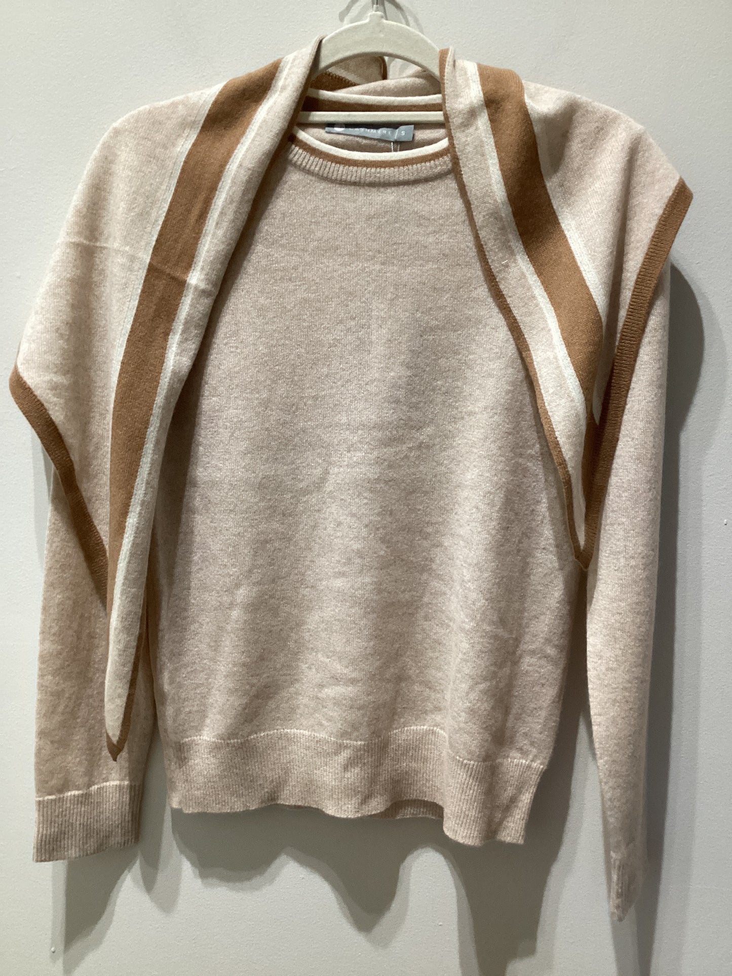 Cashmere Long Sleeve Sweater with Triangle Scarf