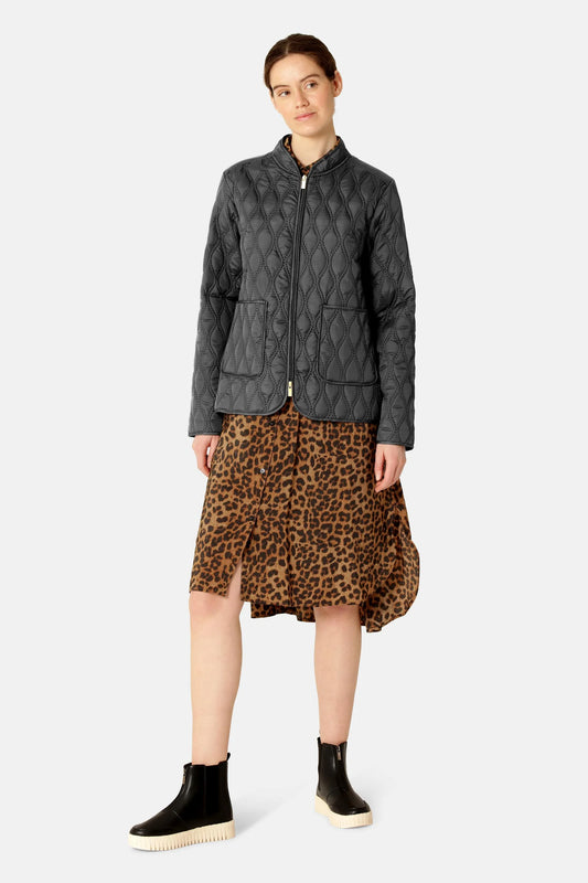 Short Quilt Jacket | Black