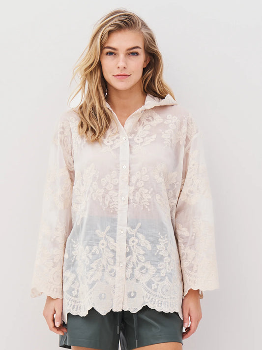AVINA Shirt