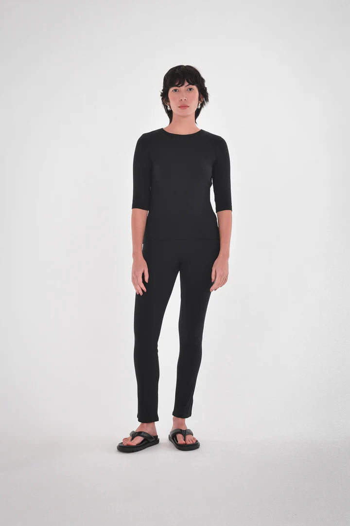 Akari Crew Neck