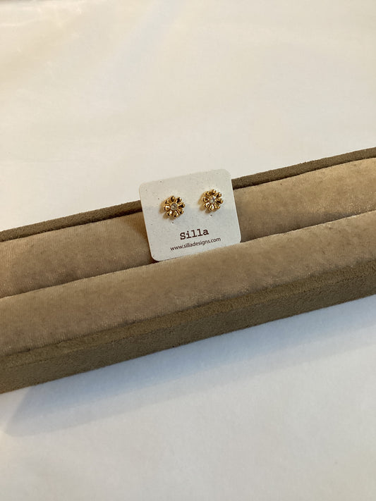 Dainty Floral Stud Earrings