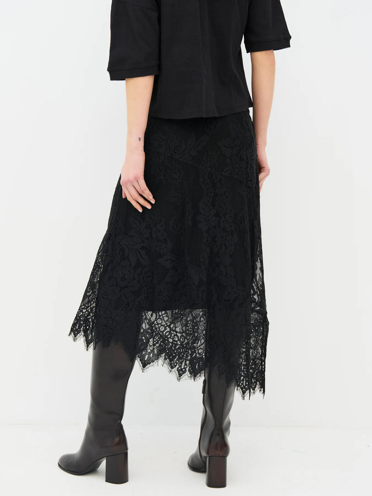 ESSIE Skirt