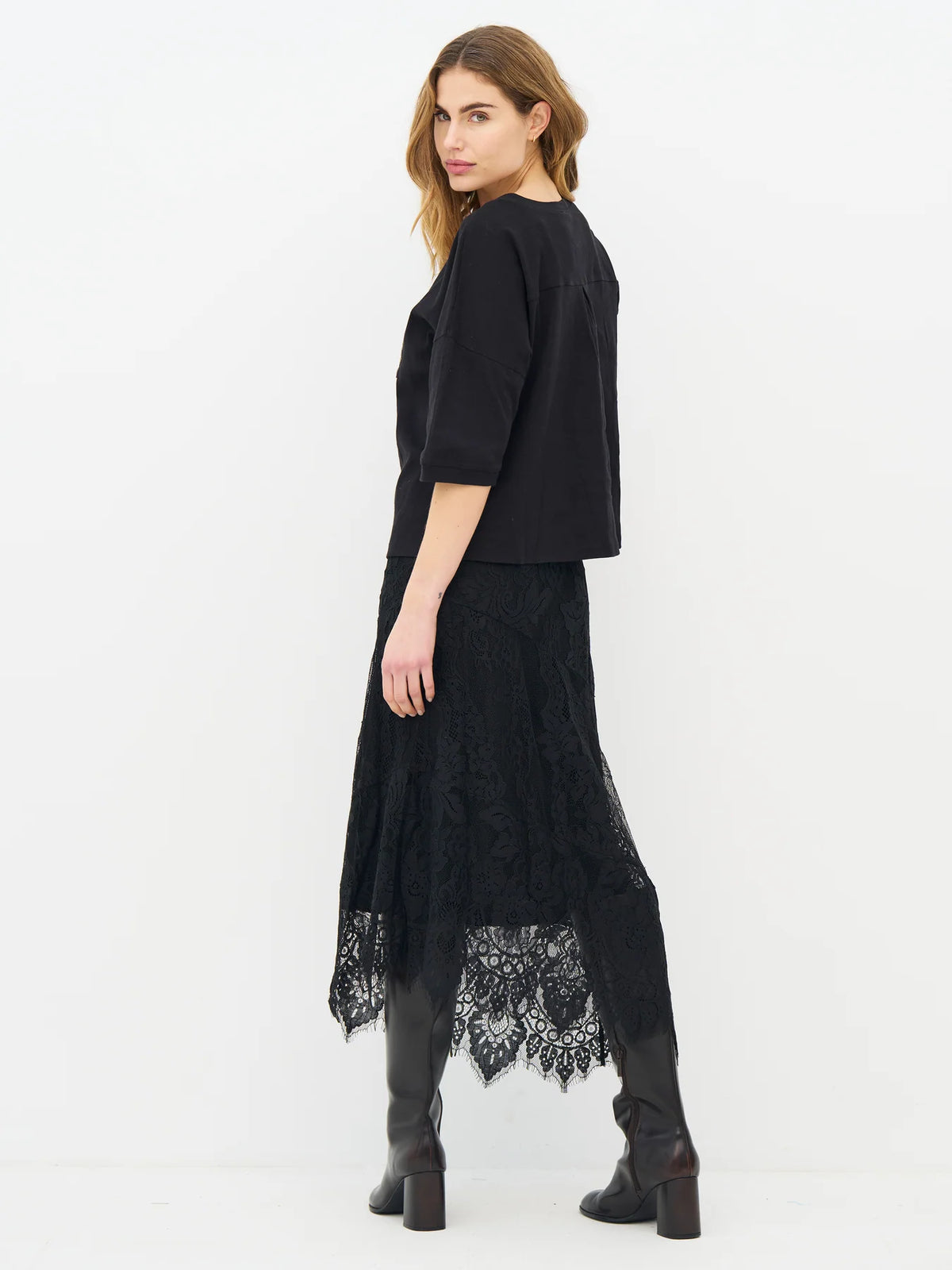 ESSIE Skirt
