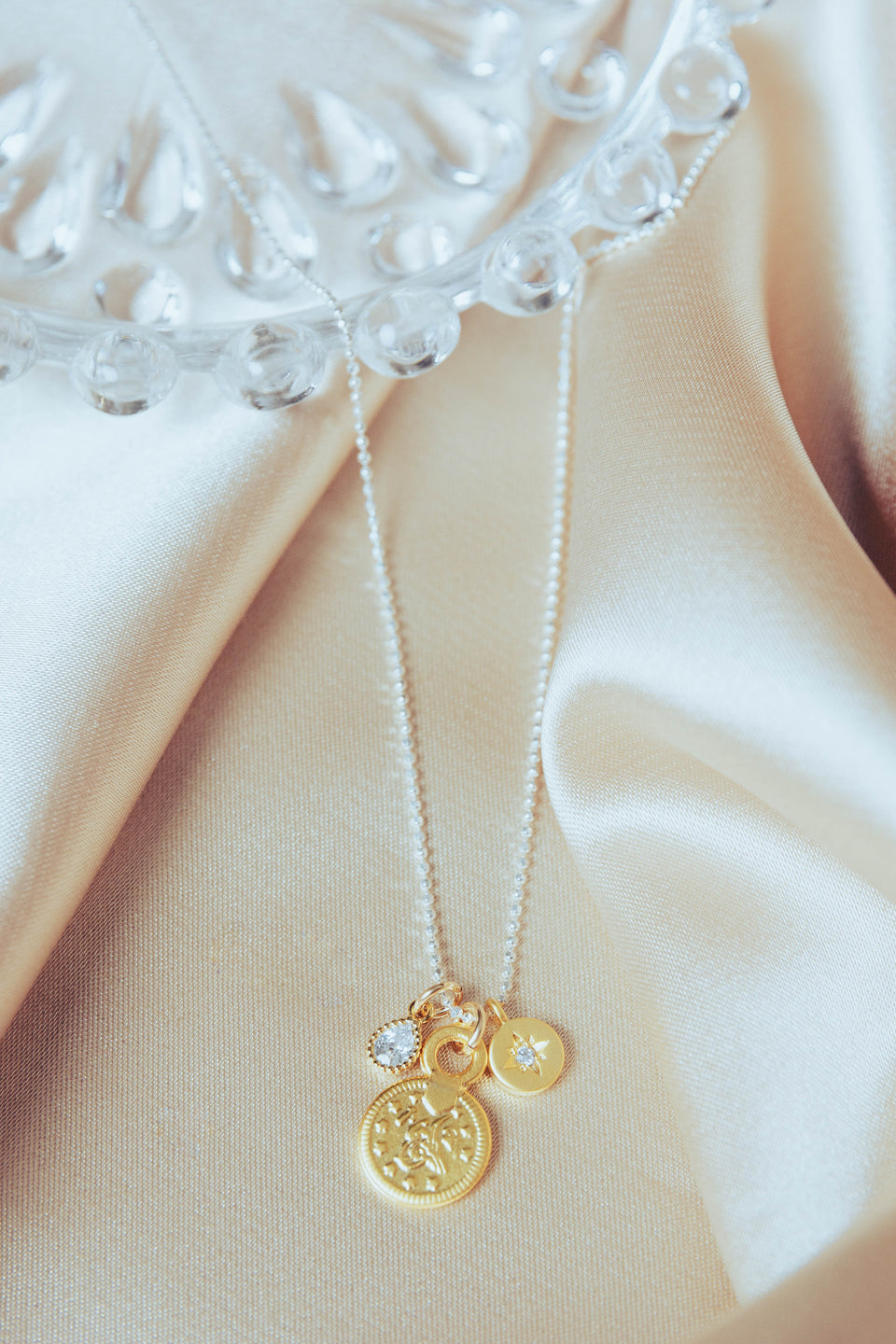 Enchant Necklace