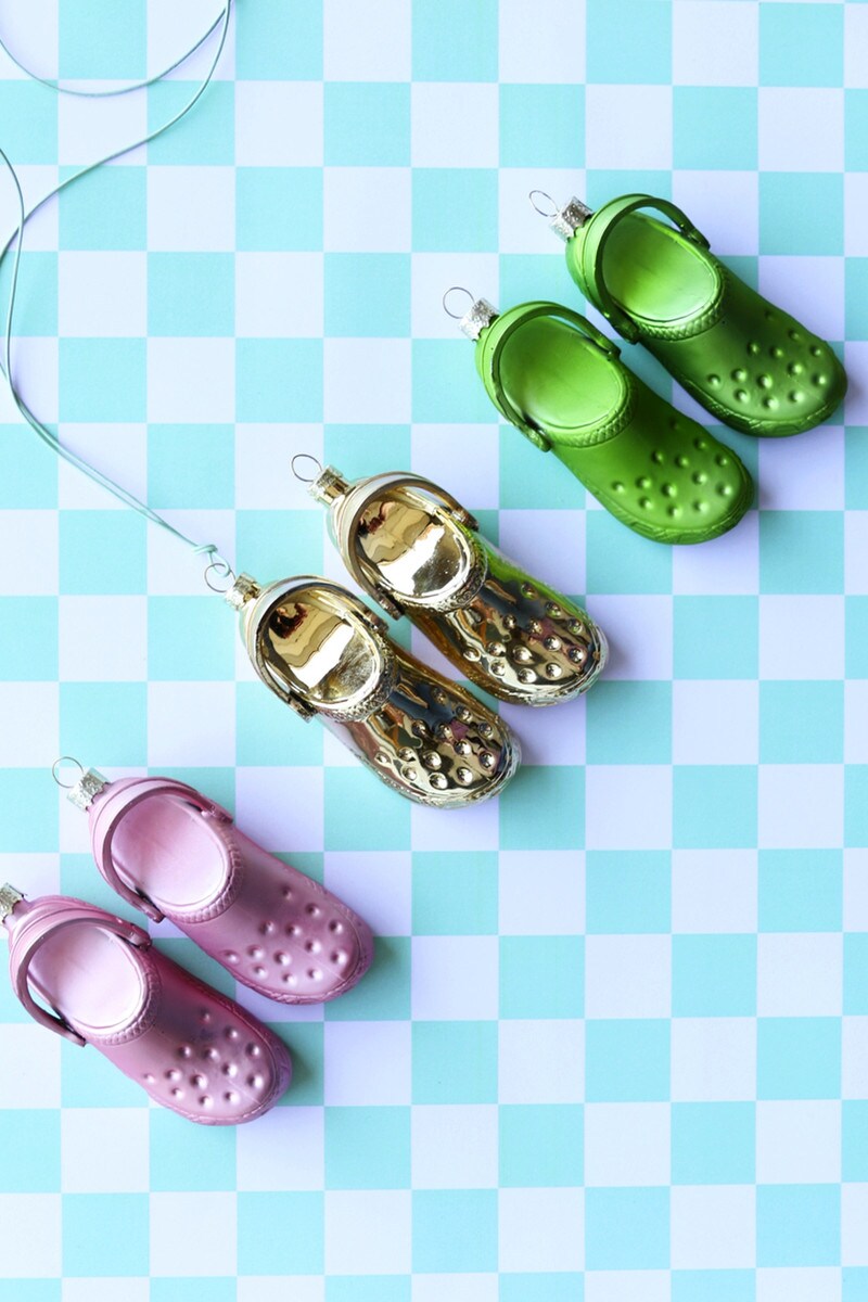 Croc Ornament | Pink