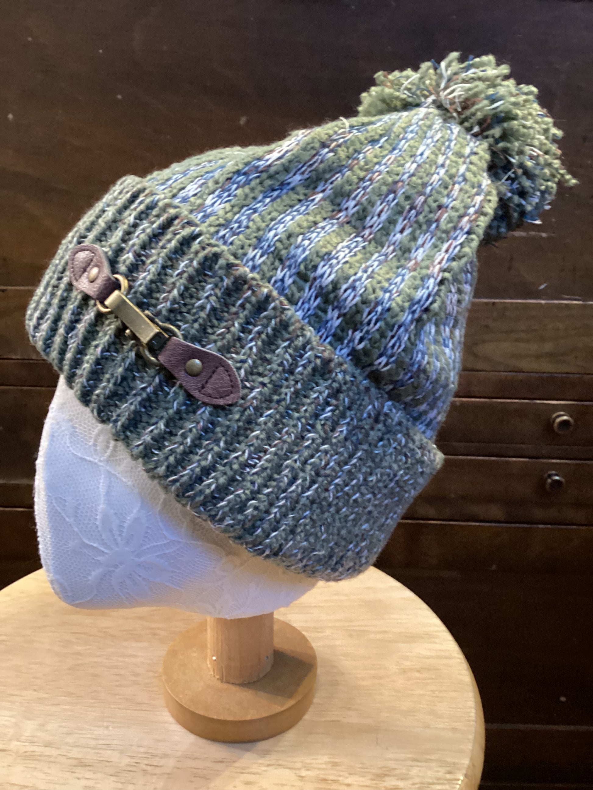 Simply Noelle Hat With Buckle