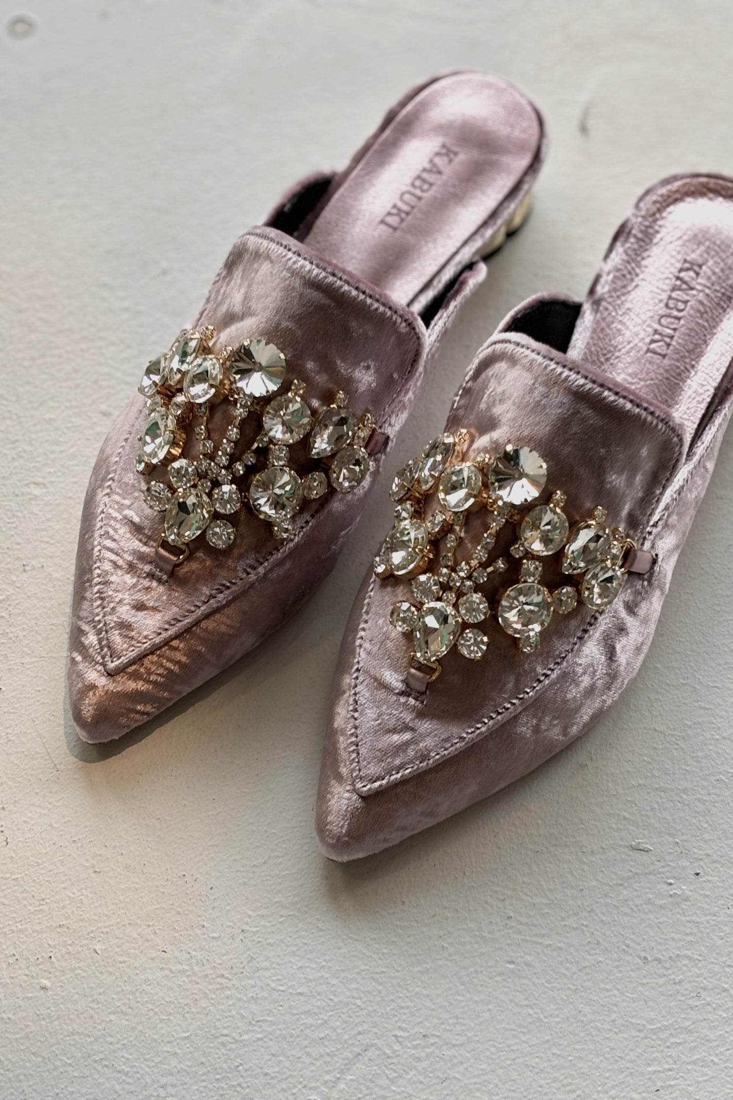 THE LOUIS Jeweled Velvet Mule | Light Pink