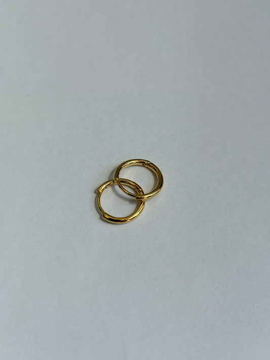 Bonnie Huggie Hoop Earrings