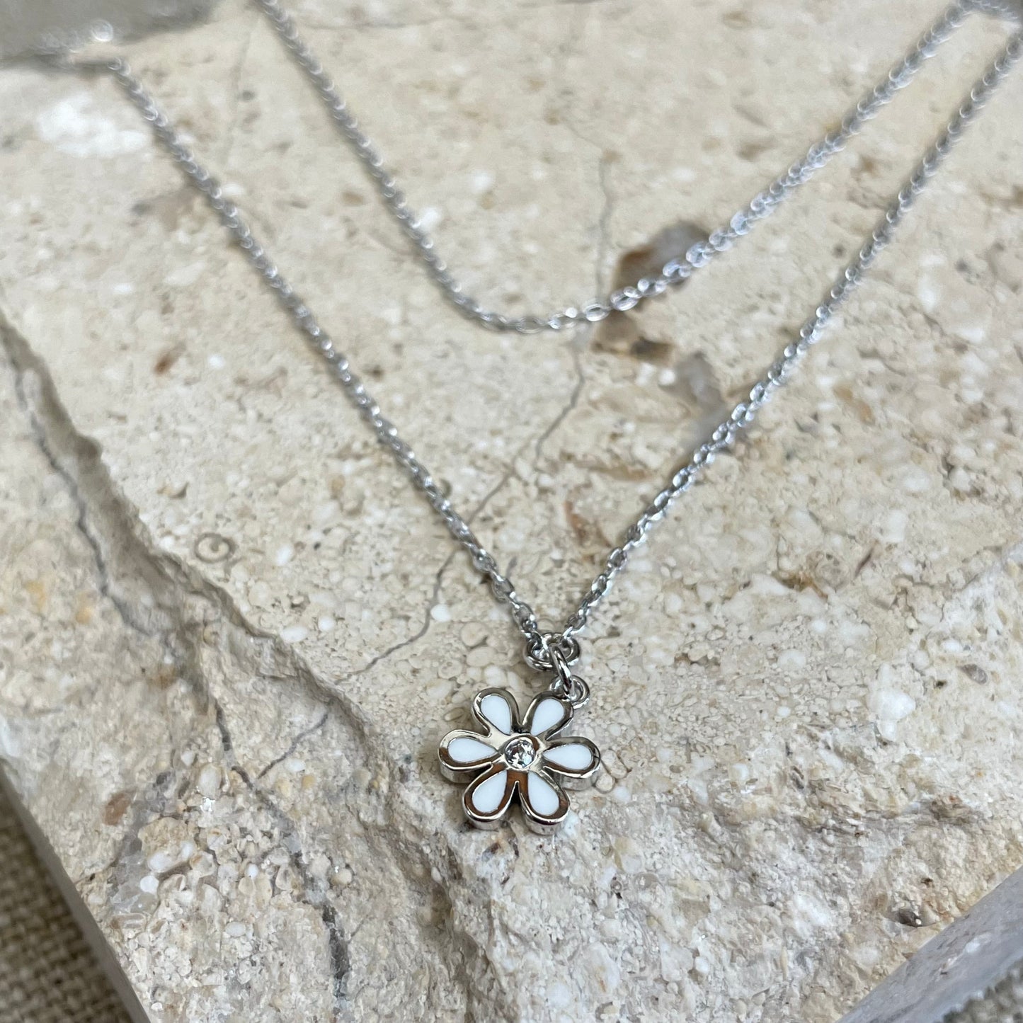 Flor Necklace