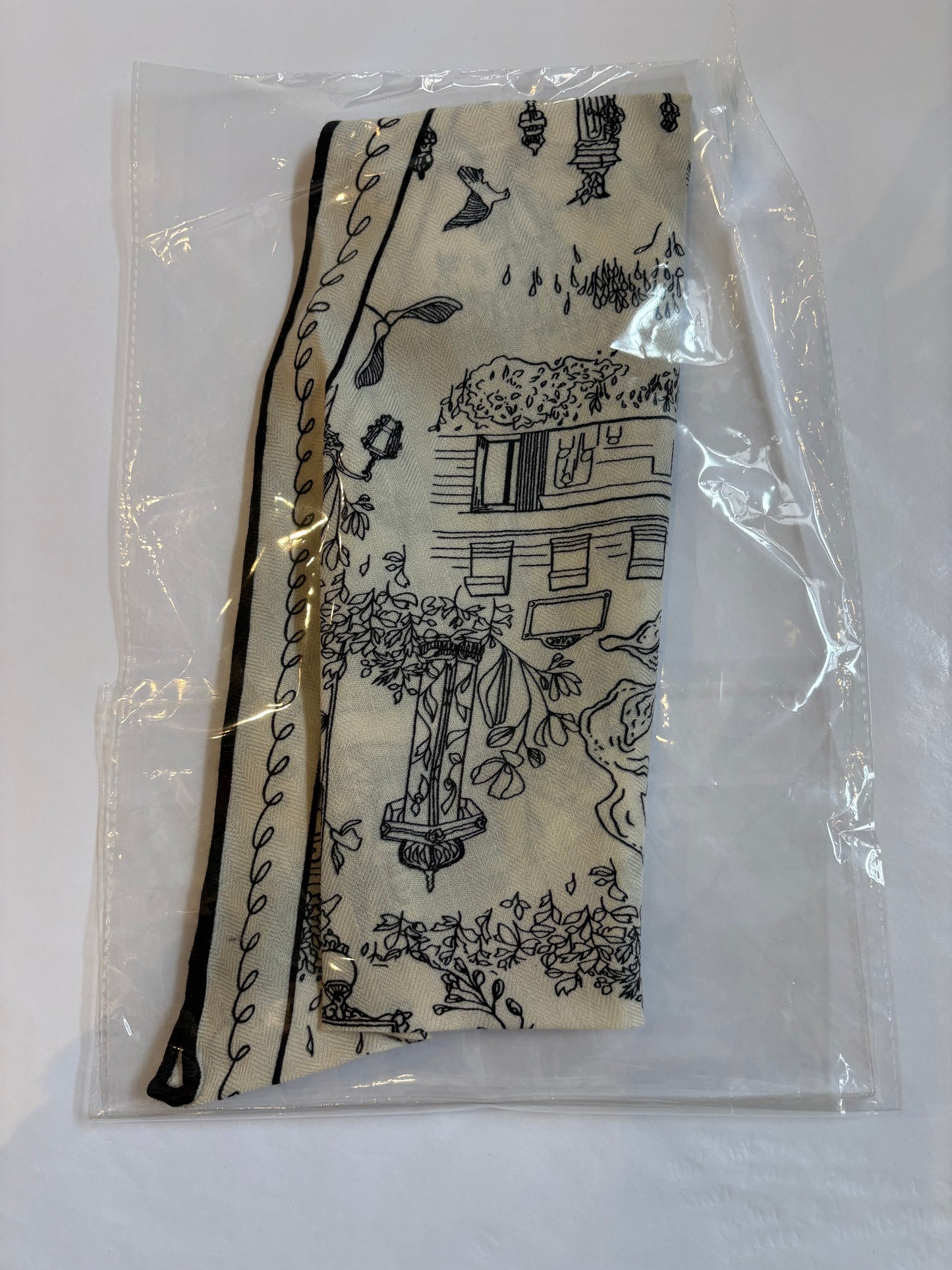 Cashmere & Silk Diamond Scarf (B)