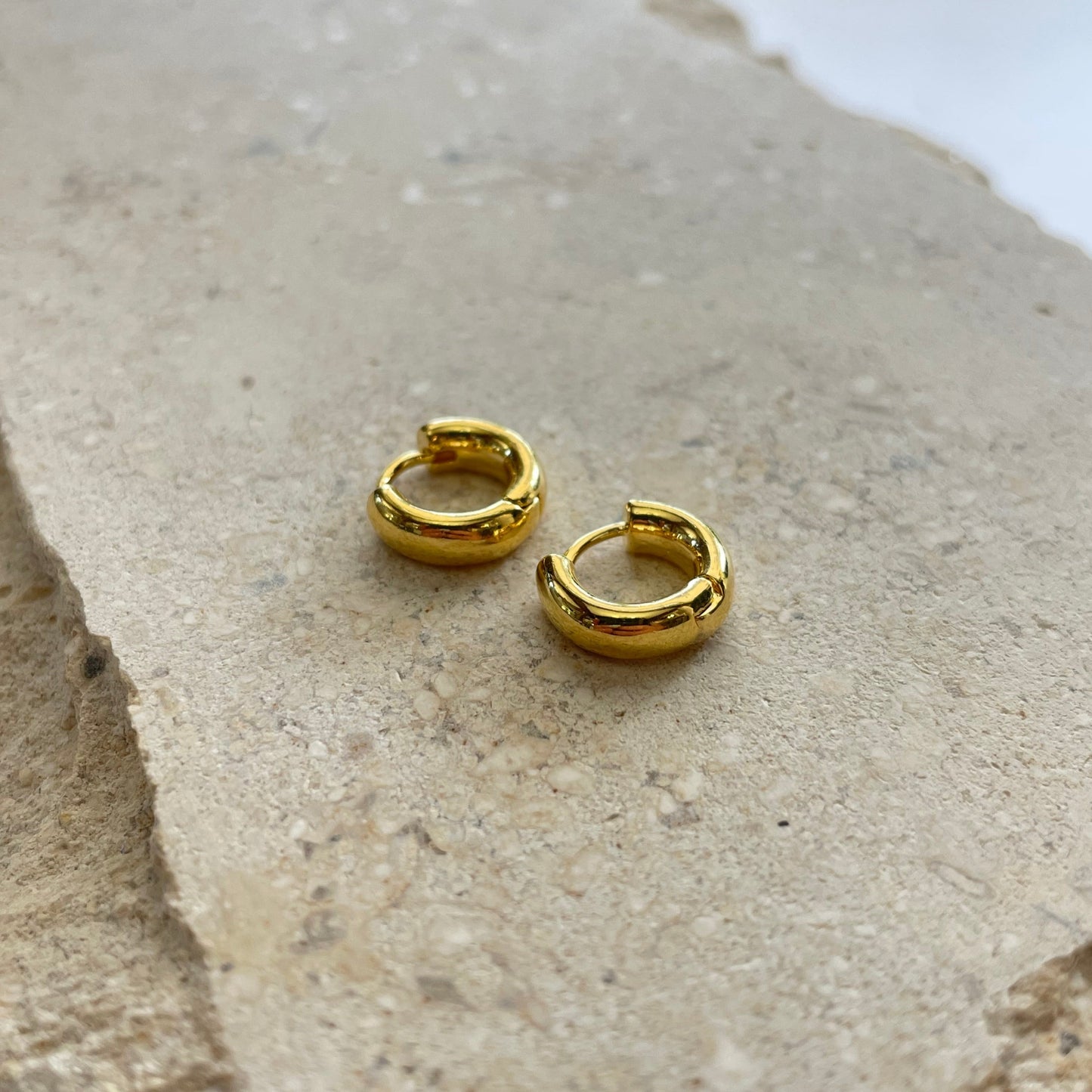 Buttercup Huggie Hoop Earrings