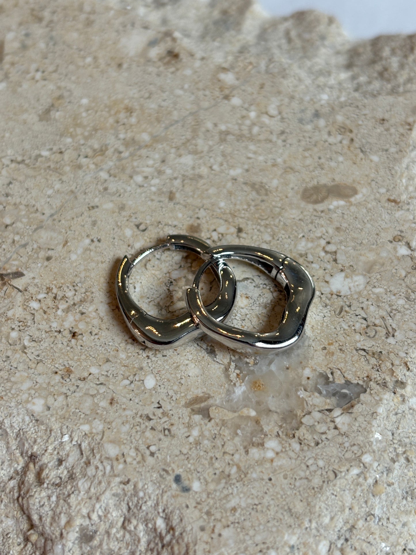 Sculpt Hoop Earrings