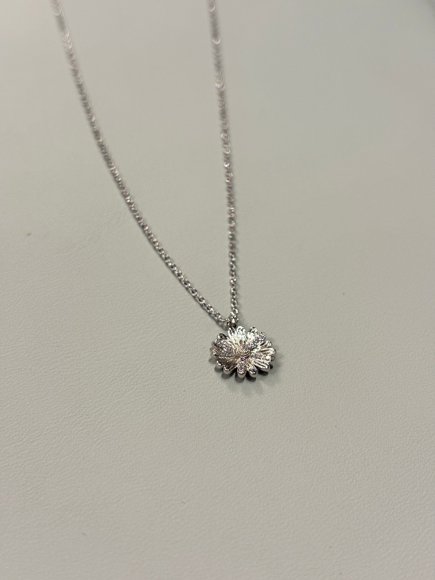 Daisy Dream Necklace