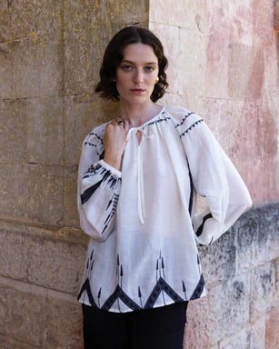 Milla Natural/Black Blouse