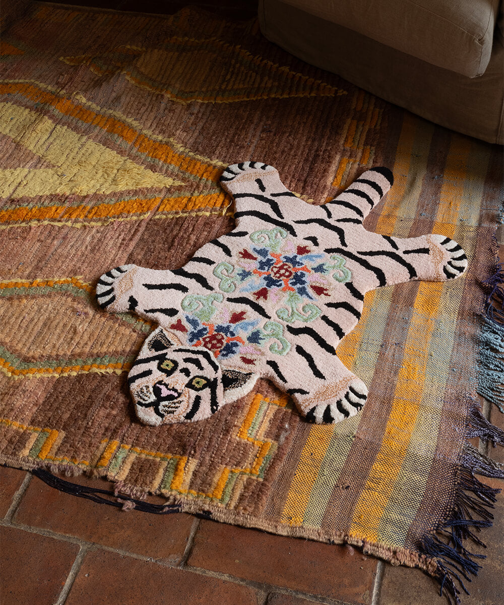 Floral White Tiger Rug Small