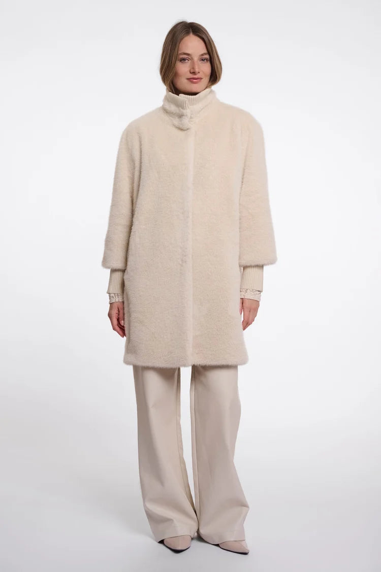 Pilar coat