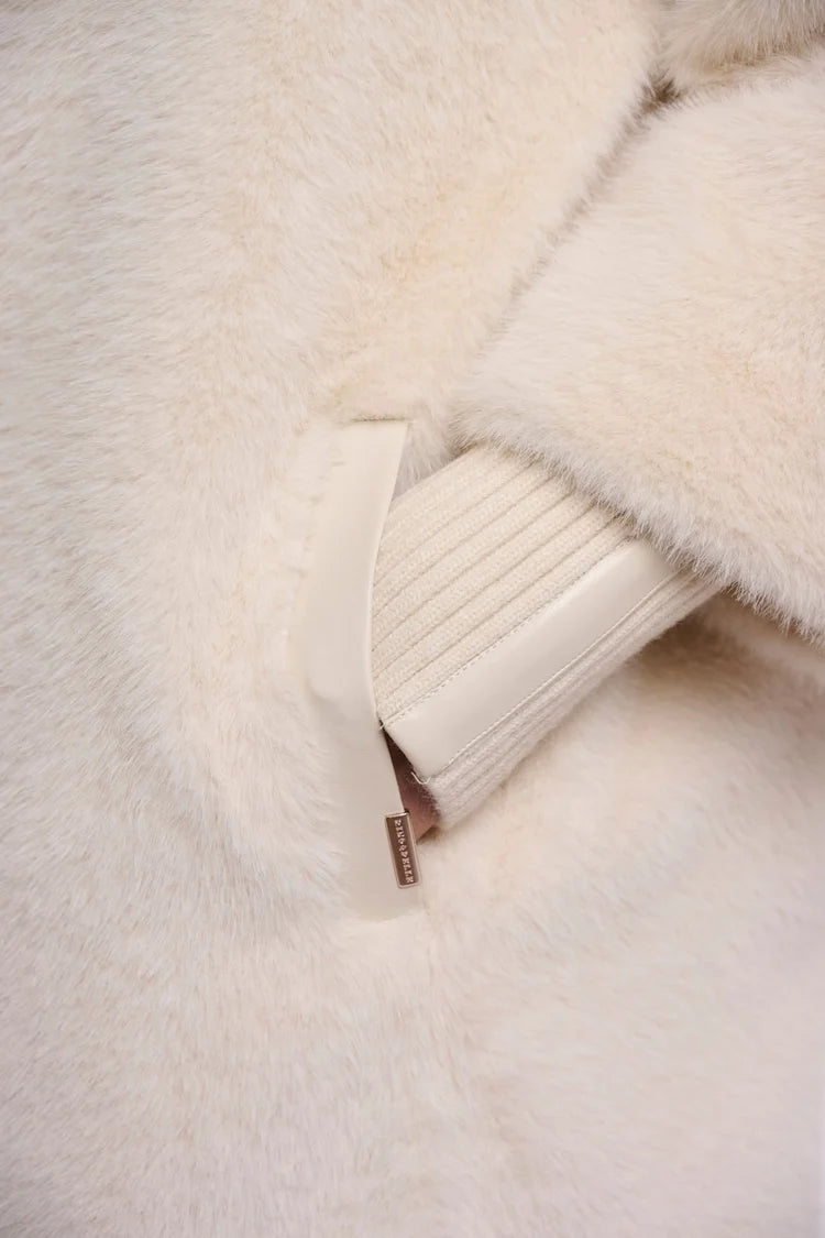 Pilar coat