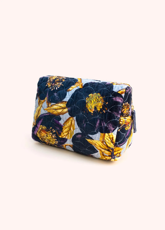 Velvet Washbag - Hellebore Quilted
