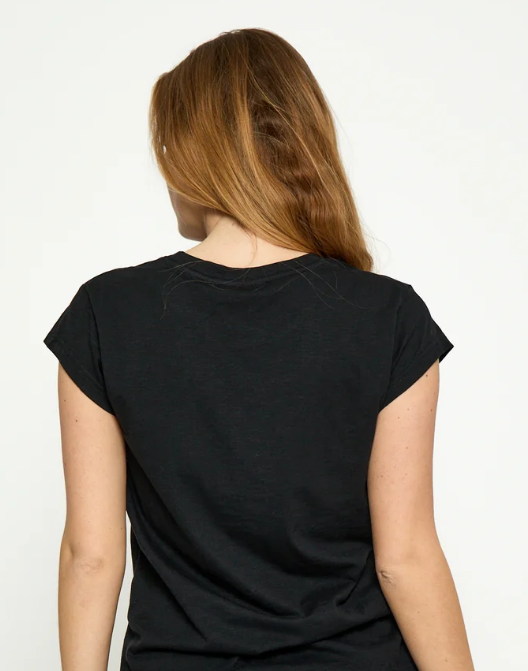 MSLeti Tee
