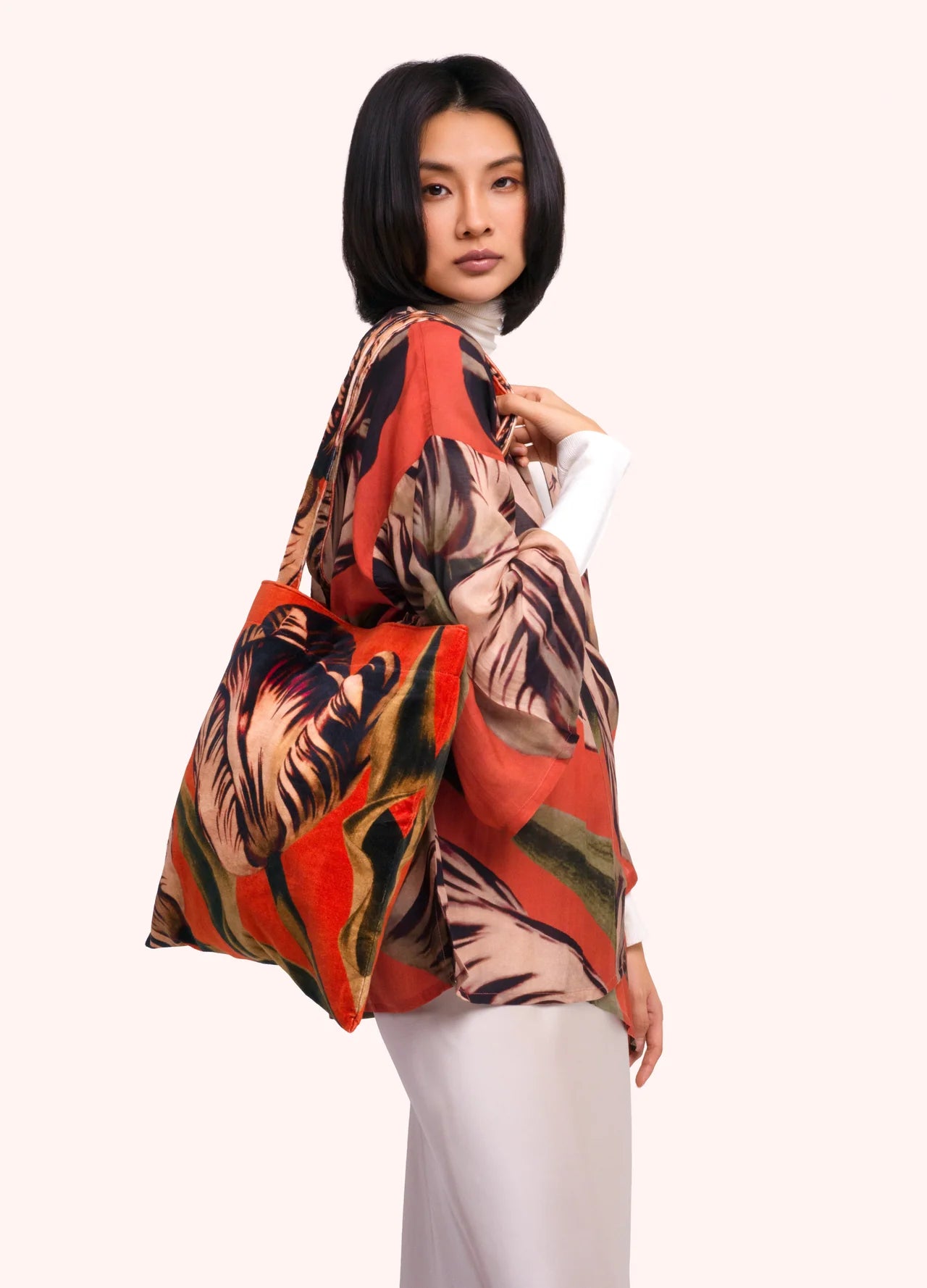 Velvet Tote - Tulip