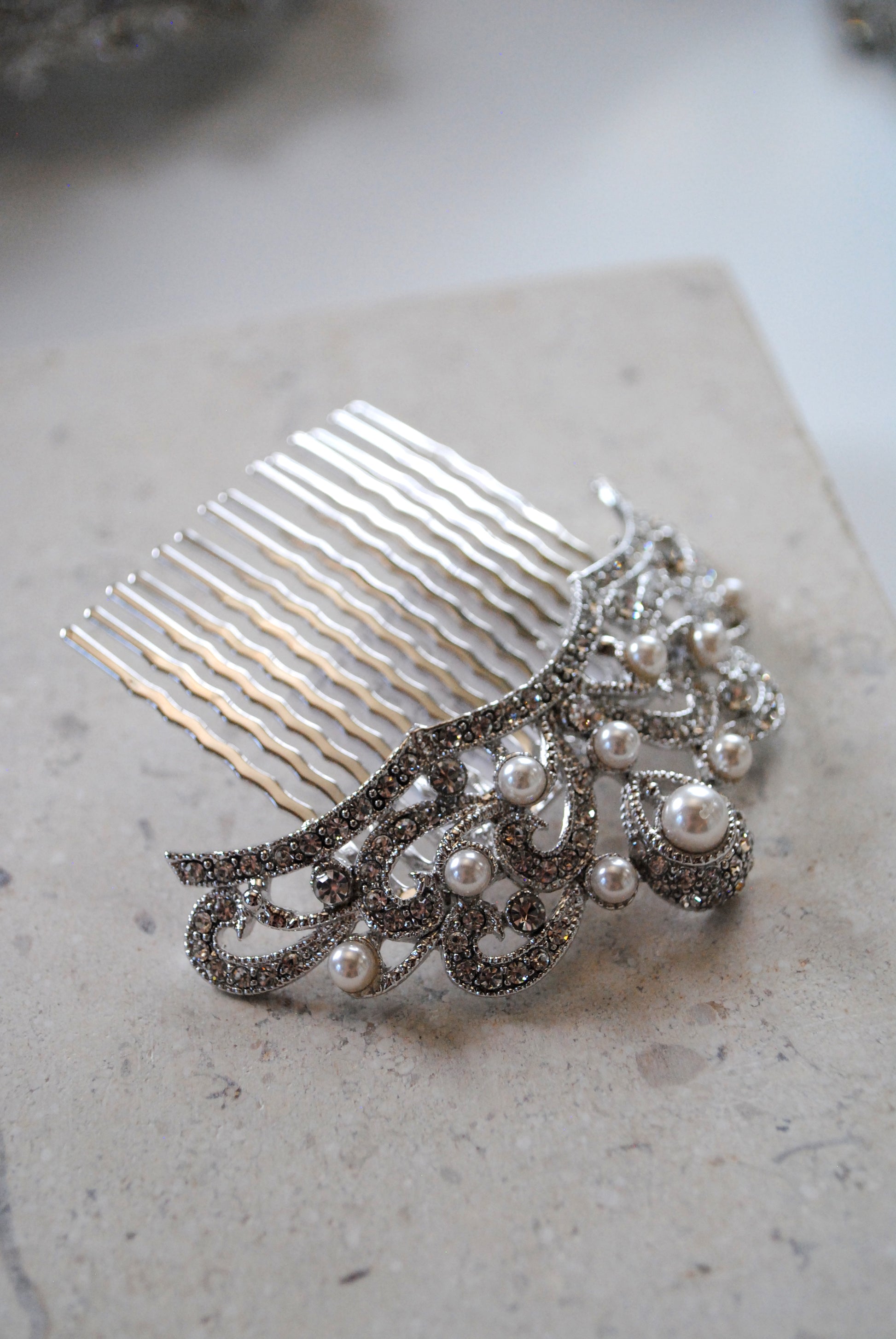 The Royal Hair Comb