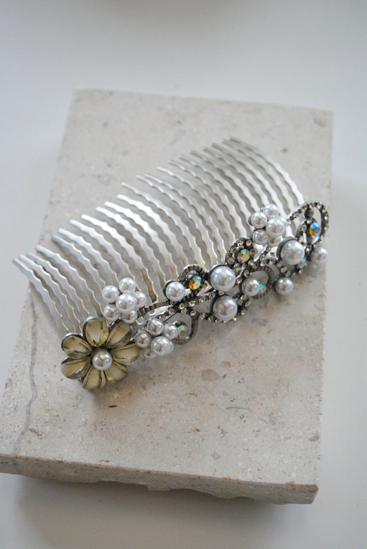 Flower Power Hair Comb